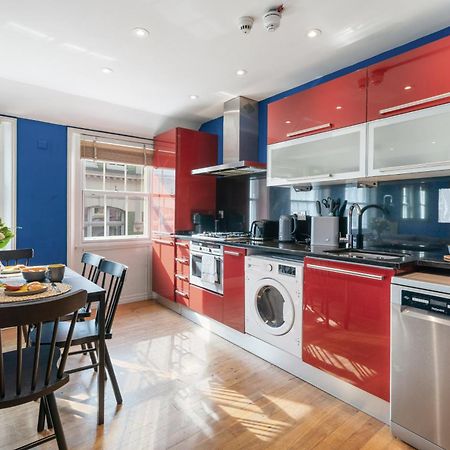 Beautiful One Bedroom Apartment In Soho Londra Esterno foto