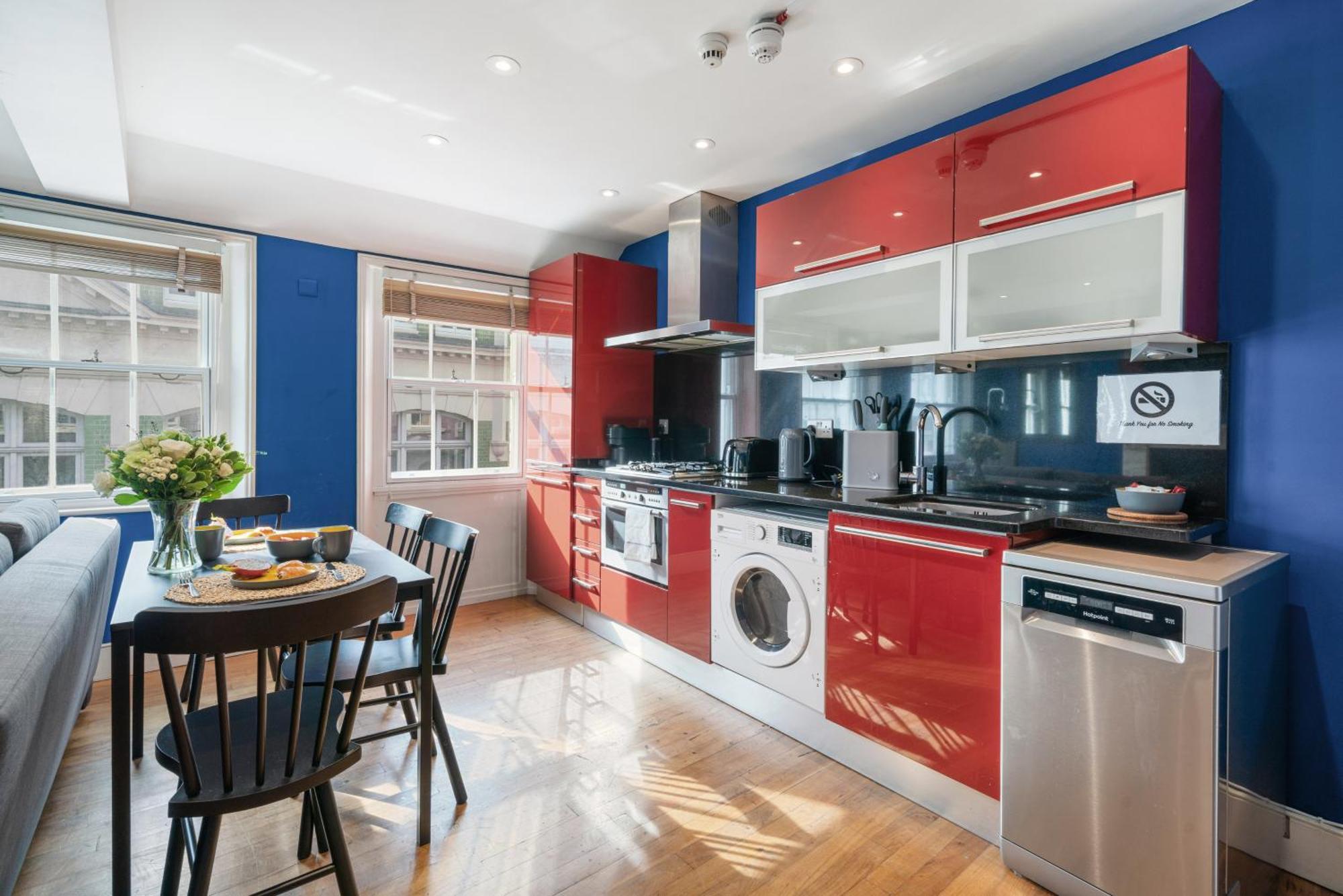 Beautiful One Bedroom Apartment In Soho Londra Esterno foto