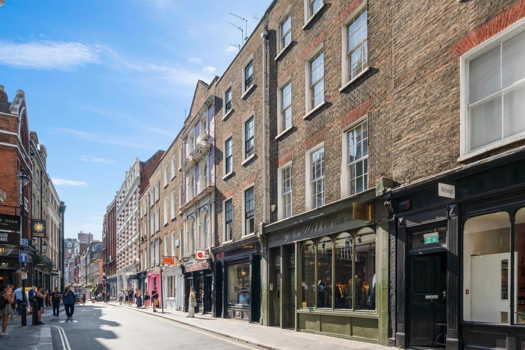 Beautiful One Bedroom Apartment In Soho Londra Esterno foto